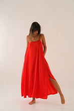 if the wind was a silky DRESS