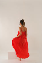 if the wind was a silky DRESS