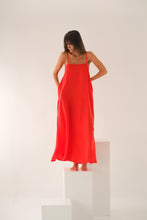 if the wind was a silky DRESS