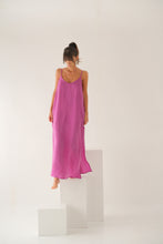 if the wind was a silky DRESS